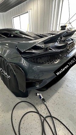 リア複雑な形状も施行可能です。