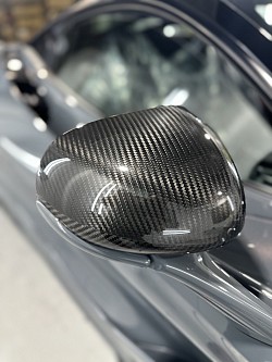 1枚では貼れない形状の制限全く分からないと思います。